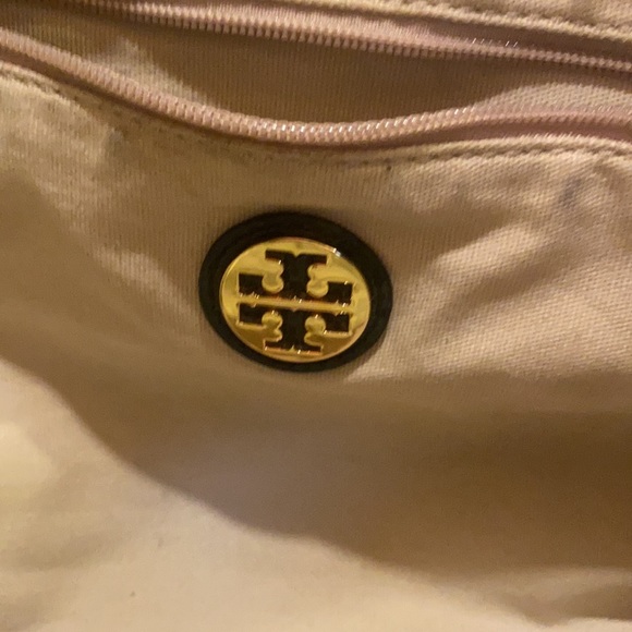 Tory Burch large black tote Ella nylon shoulder bag. - Picture 6 of 9